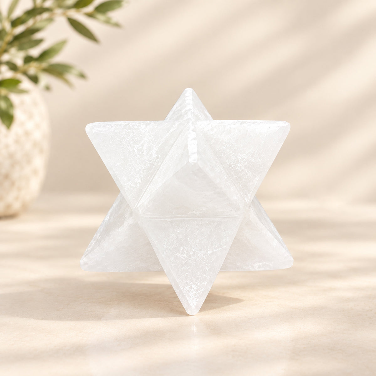 Selenito figūrėlė Merkaba 6 cm