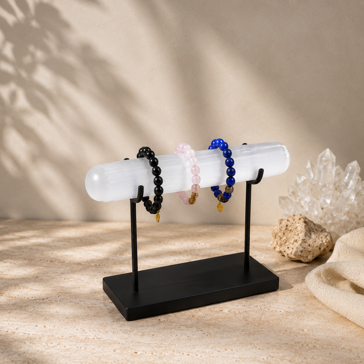 Aura Line selenite bracelet stand with metal holder 26×6×15.5 cm